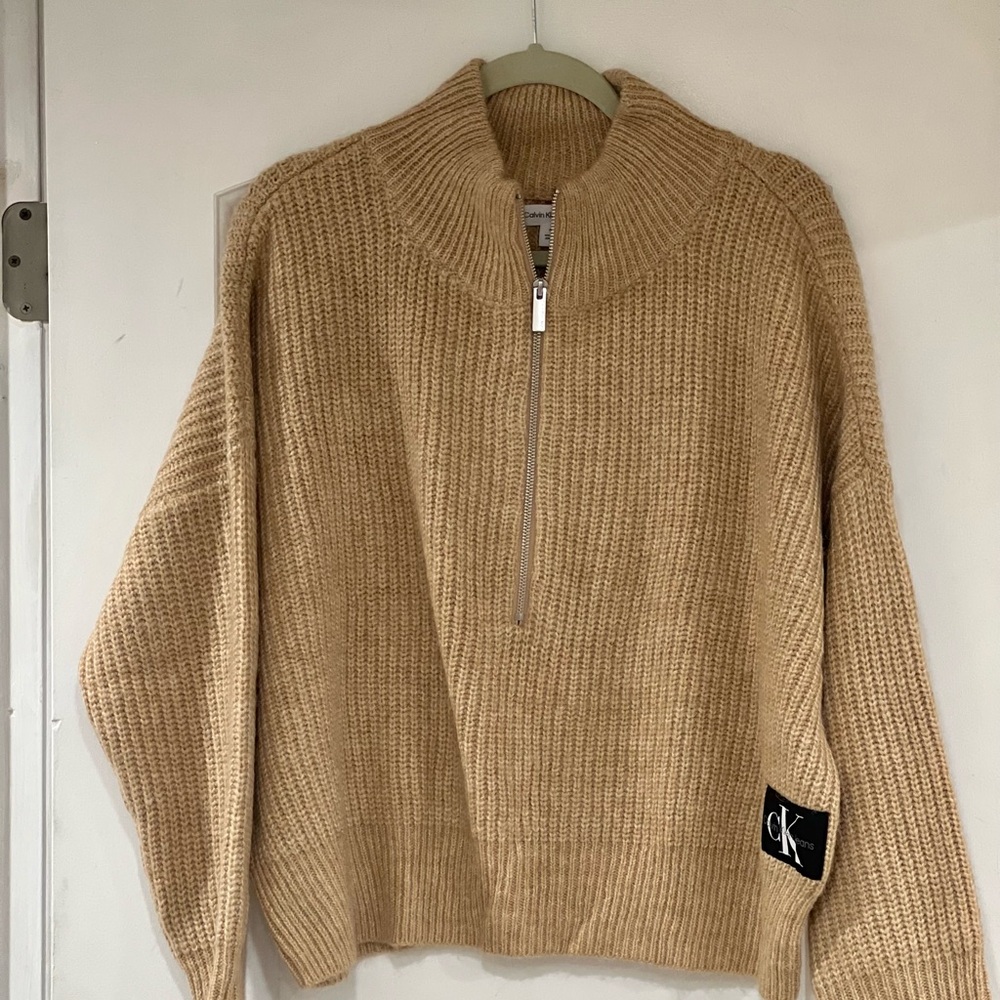 Calvin Klein Women's Beige Sweater